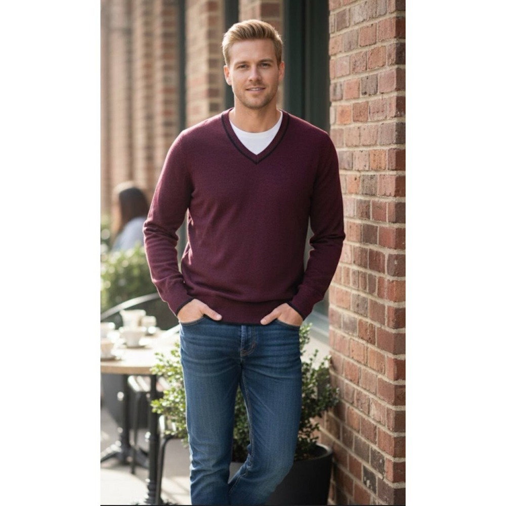 Men's Banana Republic Extra Fine Merino Wool V-Neck Sweater‎ Sz S Wine Burgundy